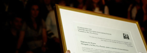 Diploma Homenaje a Dra. Eva Puente